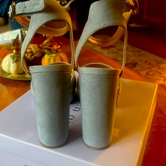 Madden girl faux suede platform pumps - Picture 5 of 8